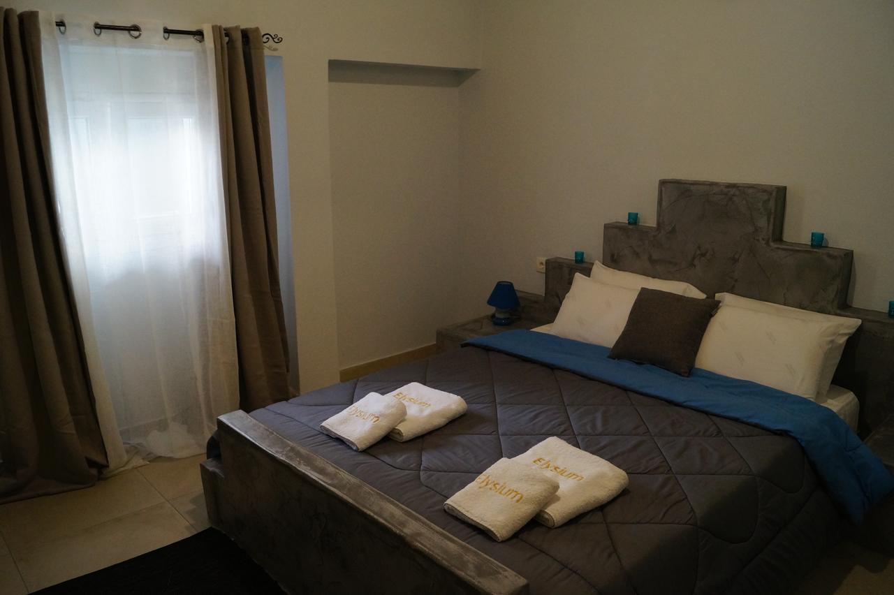 ثيرا Elysium Residence المظهر الخارجي الصورة
